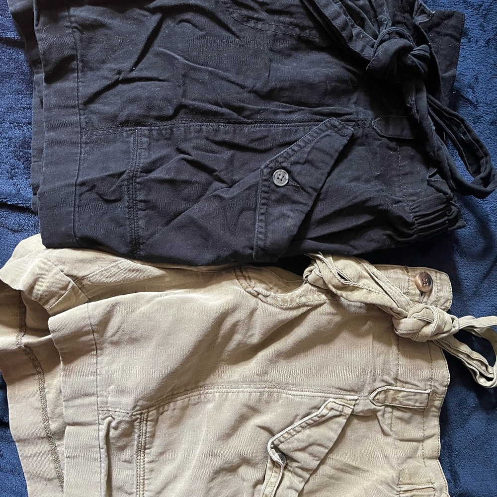 Black and Green High Waisted Shorts With Belt ties